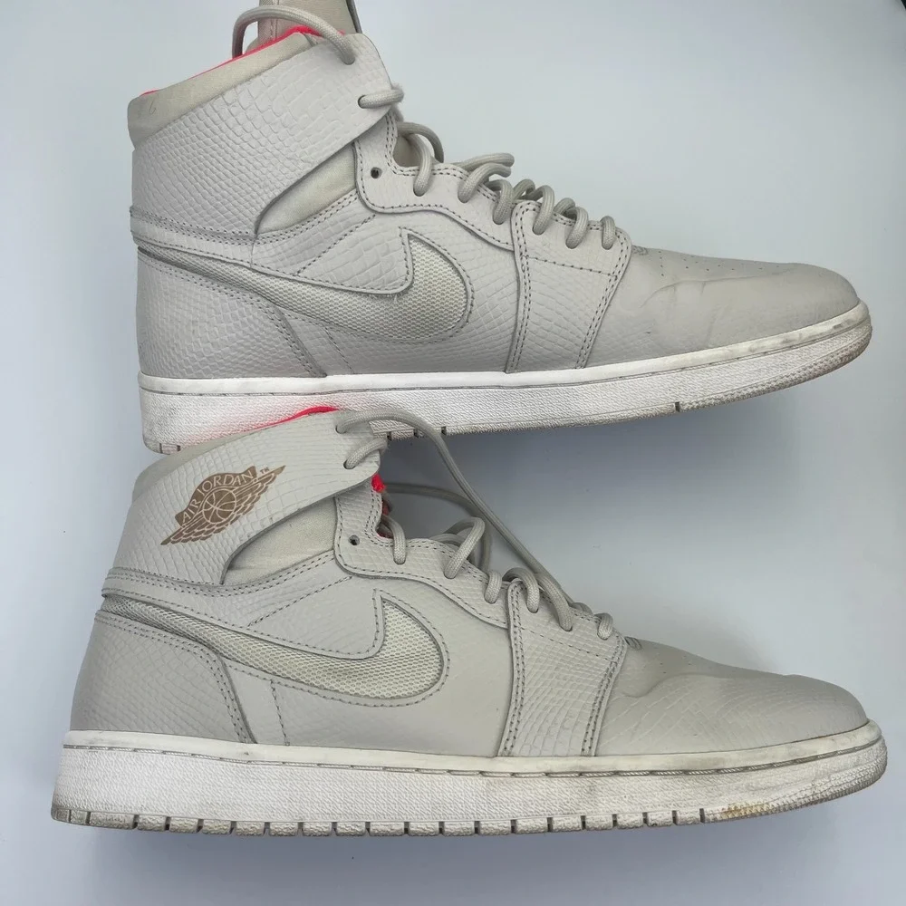 Nike‎ Air Jordan 1 Retro High Nouveau Men's Size 12 Pure Platinum Bright Crimson
